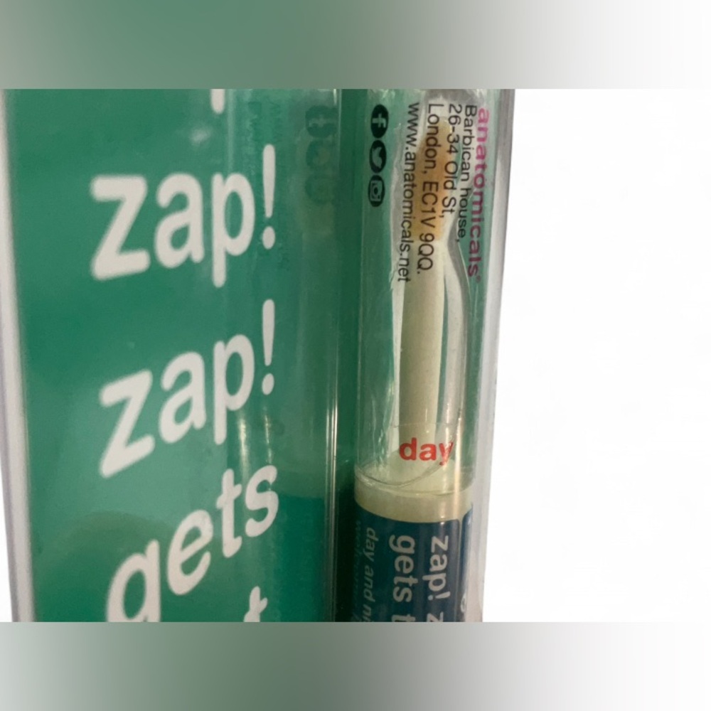 Anatomicals Spot Stick Acne Treatment Tea Tree Witch Hazel Day Night 7ml New - Picture 3 of 4